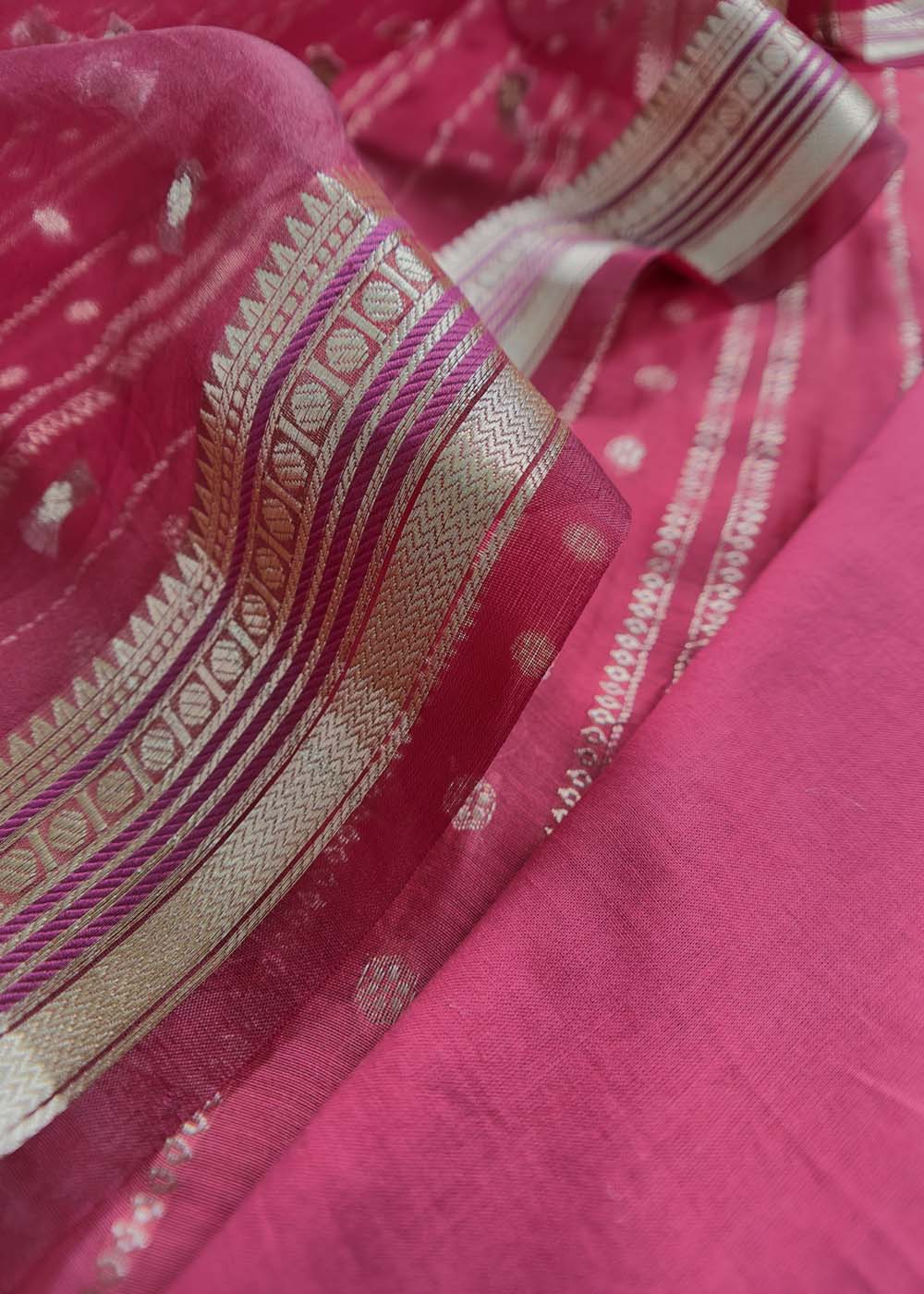 Malbany Silk Suit With Organza Dupatta