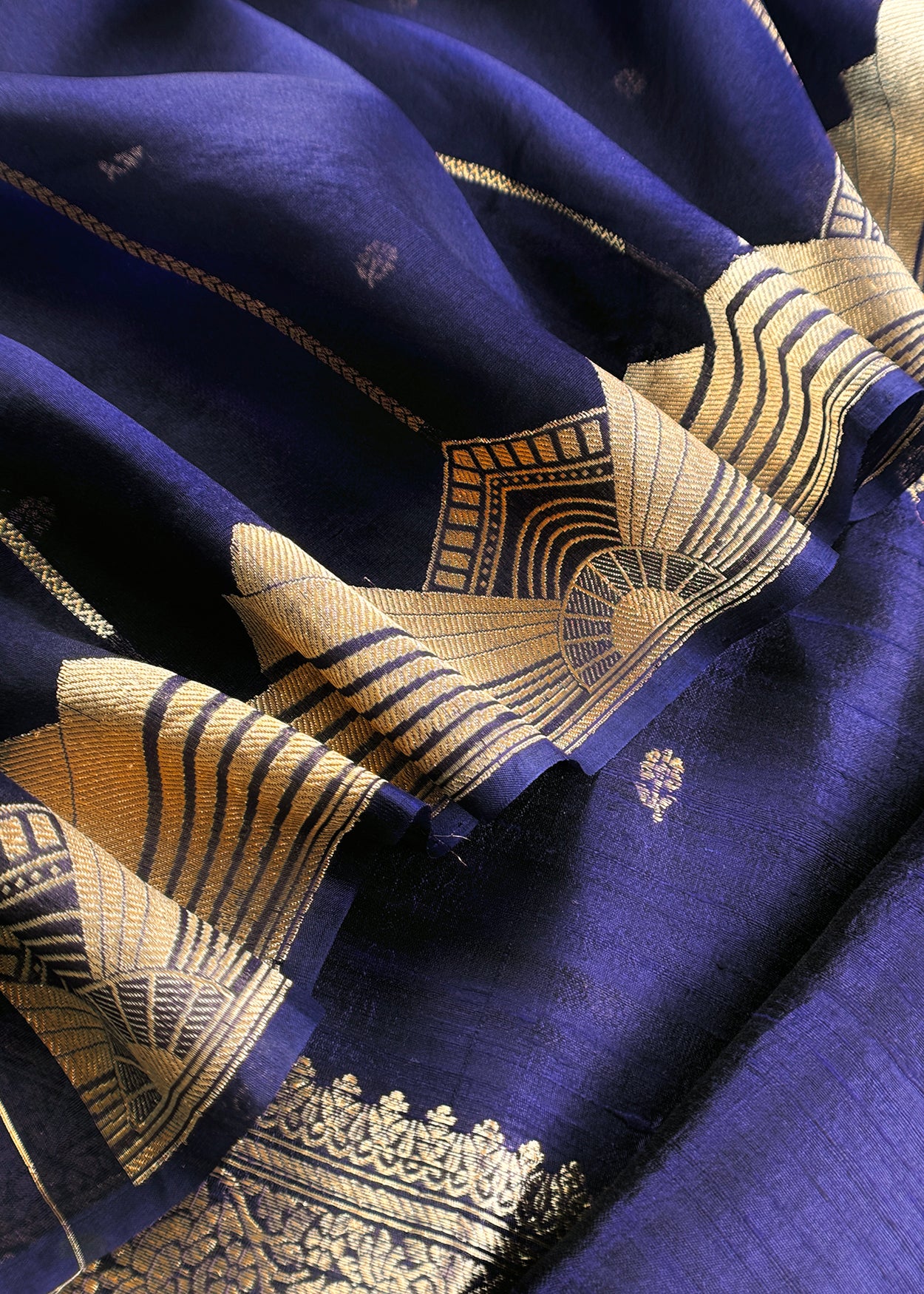 Deep Violet Handloom Raw Silk Suit With Kora Silk Dupatta