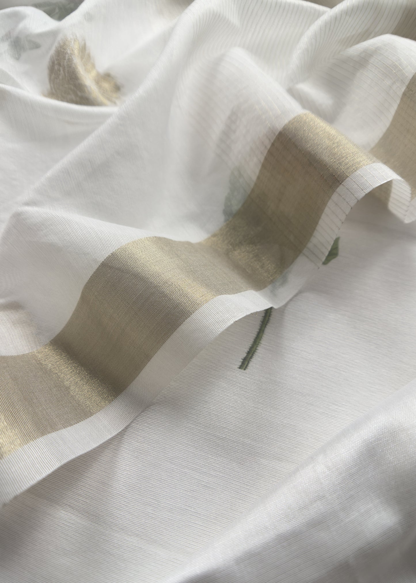 White  Summer Floral Unstitched Suit In Chanderi Blend Fabric