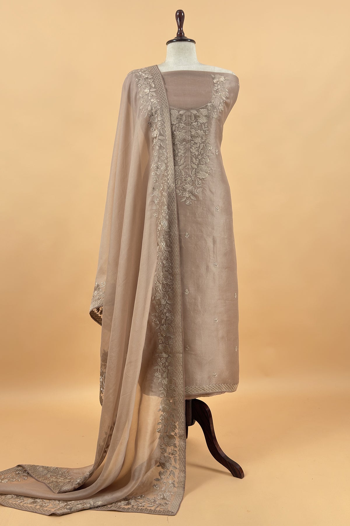 buy designer wedding wear kora silk suits

