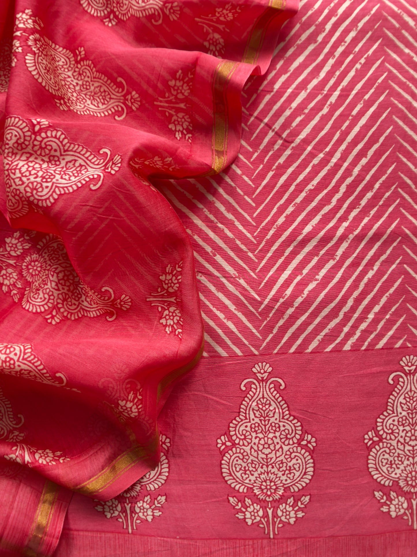 Reddish Pink Maheshwari Silk Unstitched Suit With Leheriya And Block Print