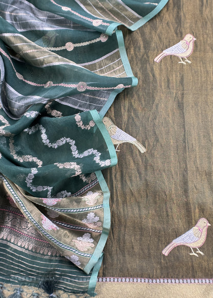 Luxe Gold Chidiya Green Handloom Tissue Silk Kurta And Kora Silk Dupatta With Kadwa Weaving
