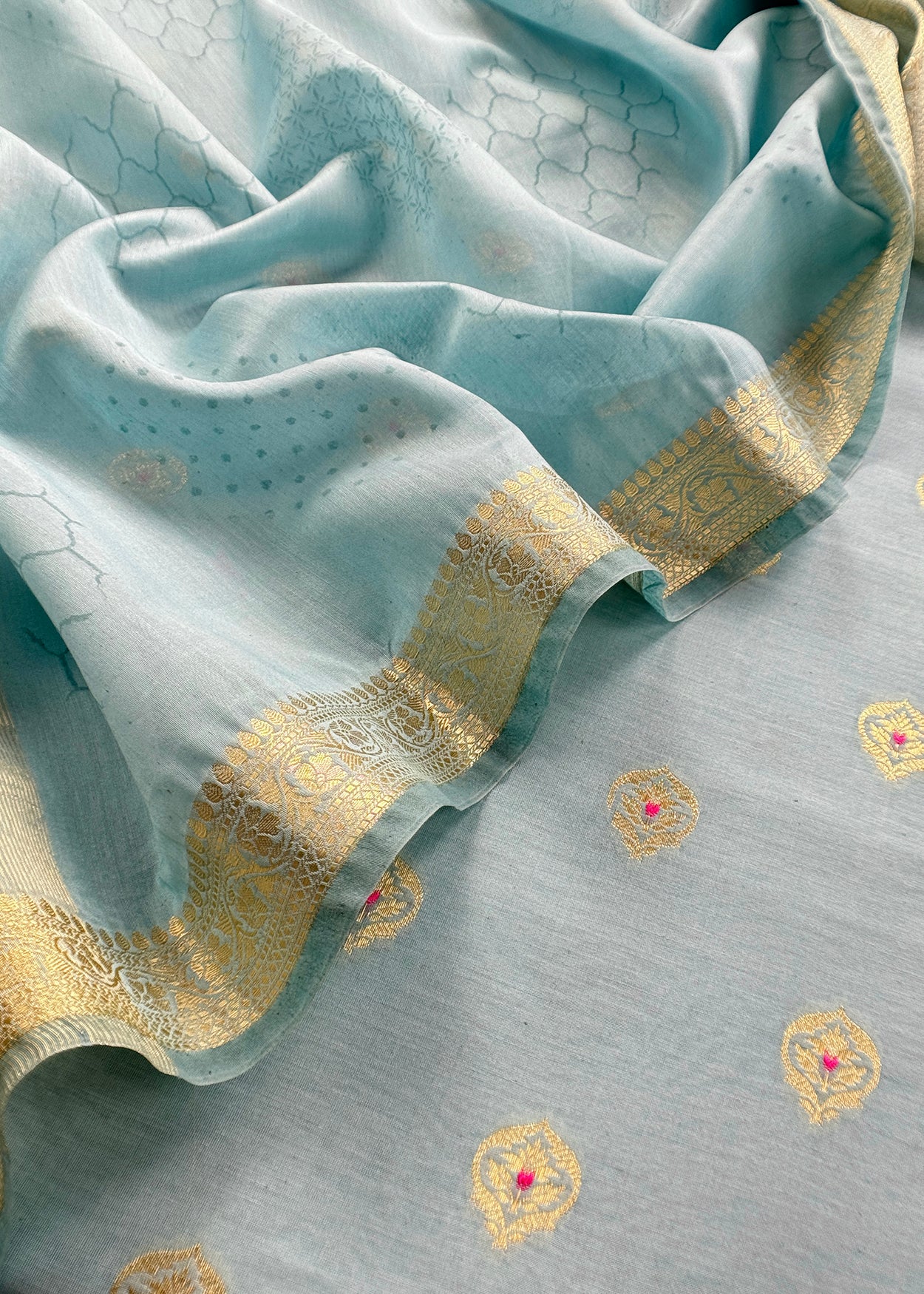 Banarasi silk suit set gifting for women

