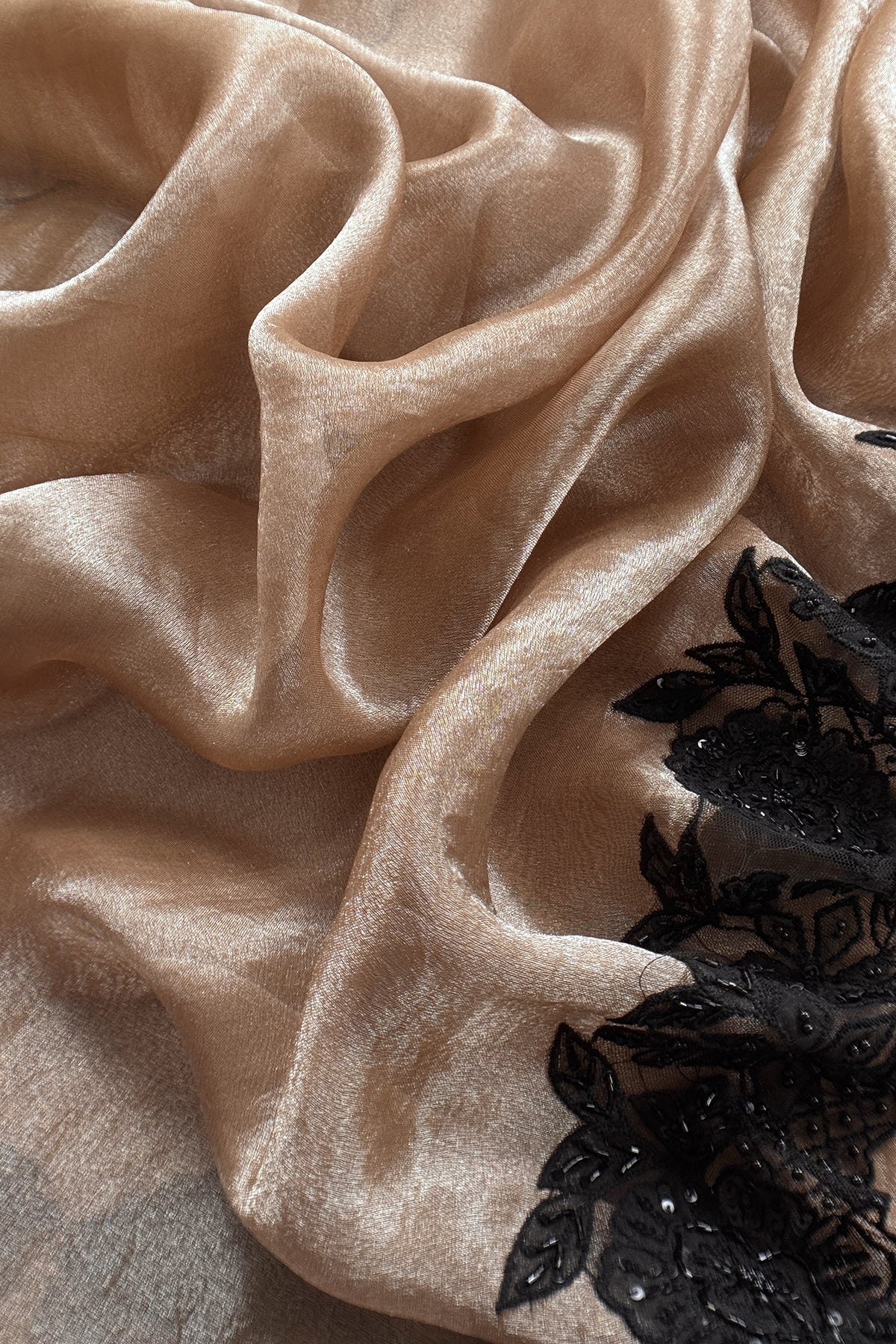 Buy wedding wear suit in tissue fabric

