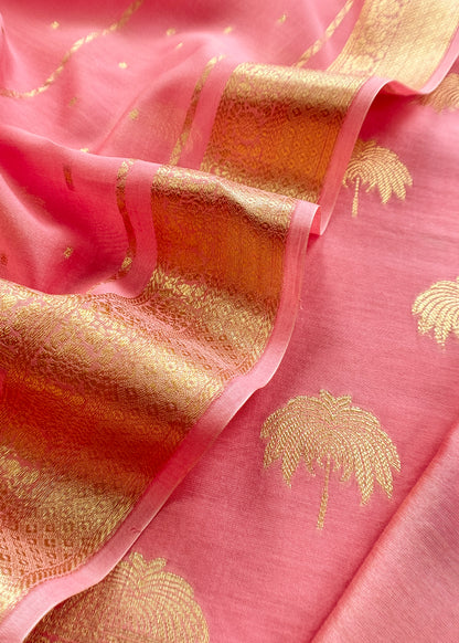 A Beautiful Banarasi Silk Suit For Online

