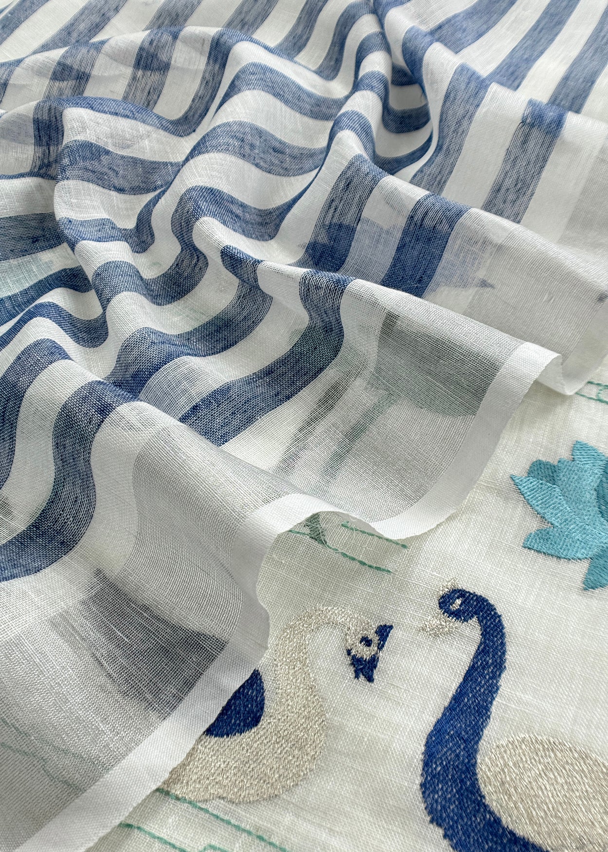 dupatta suit in linen

