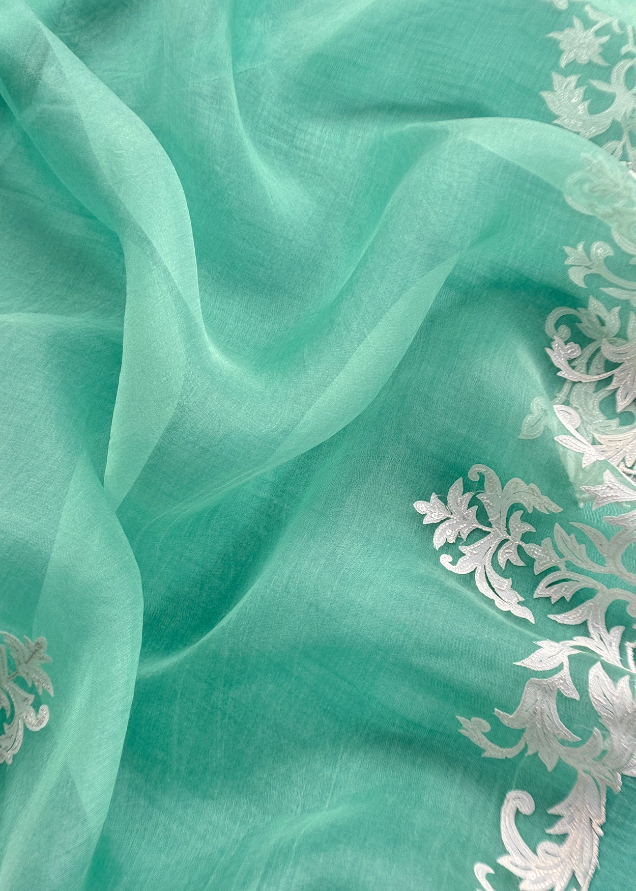 Pure mulmul suit set with appliqué work

