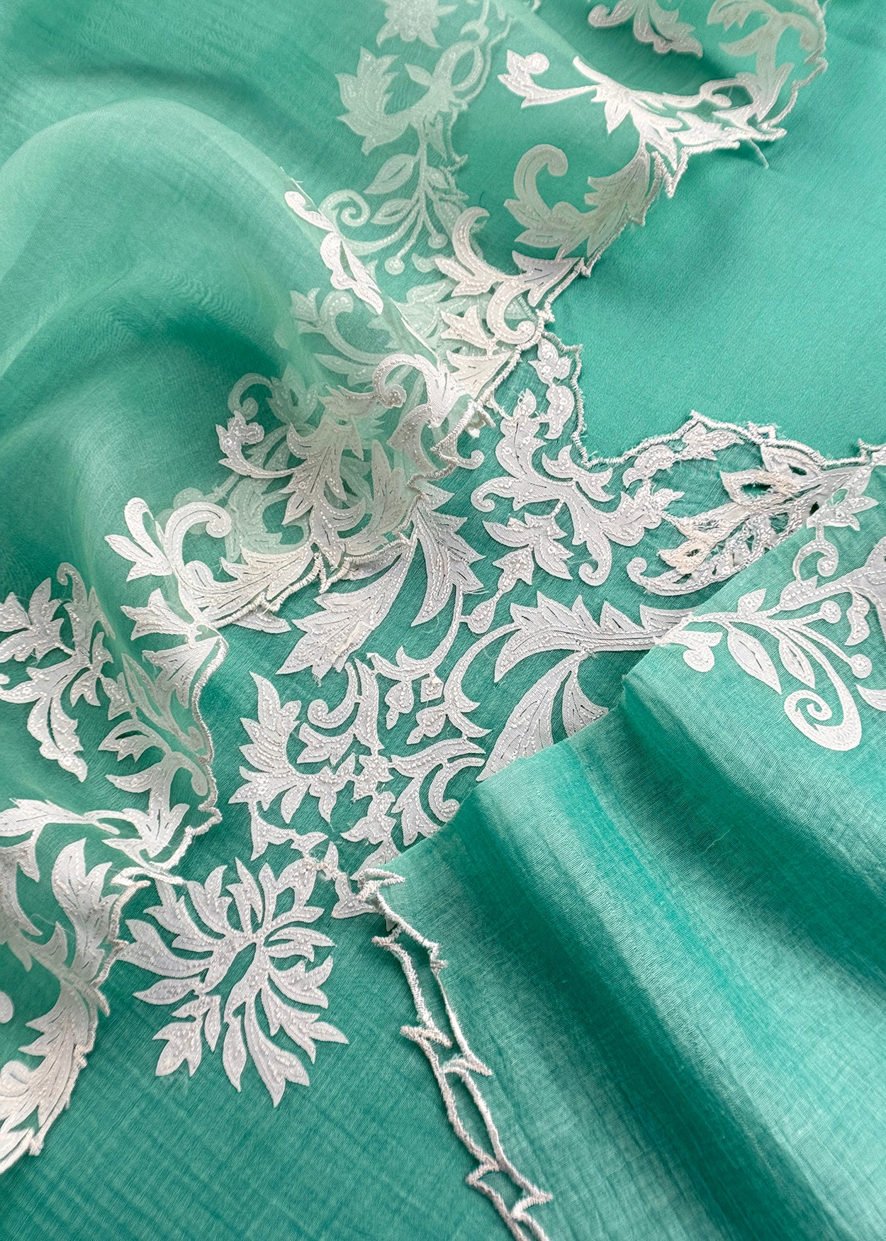 Summer wear mulmul unstitched suit with dupatta

