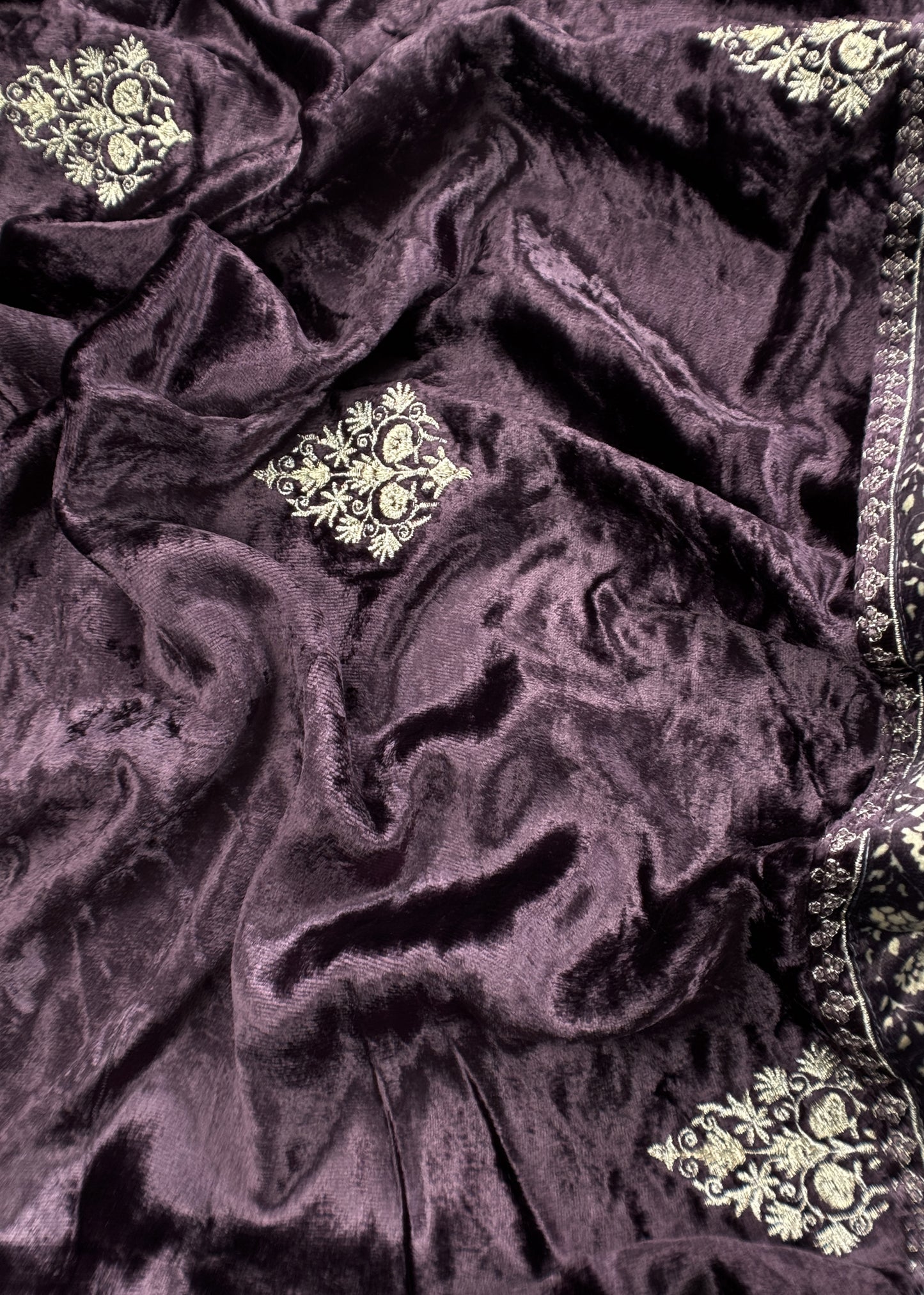 Affair Purple Velvet Silk Suit With Velvet Dupatta