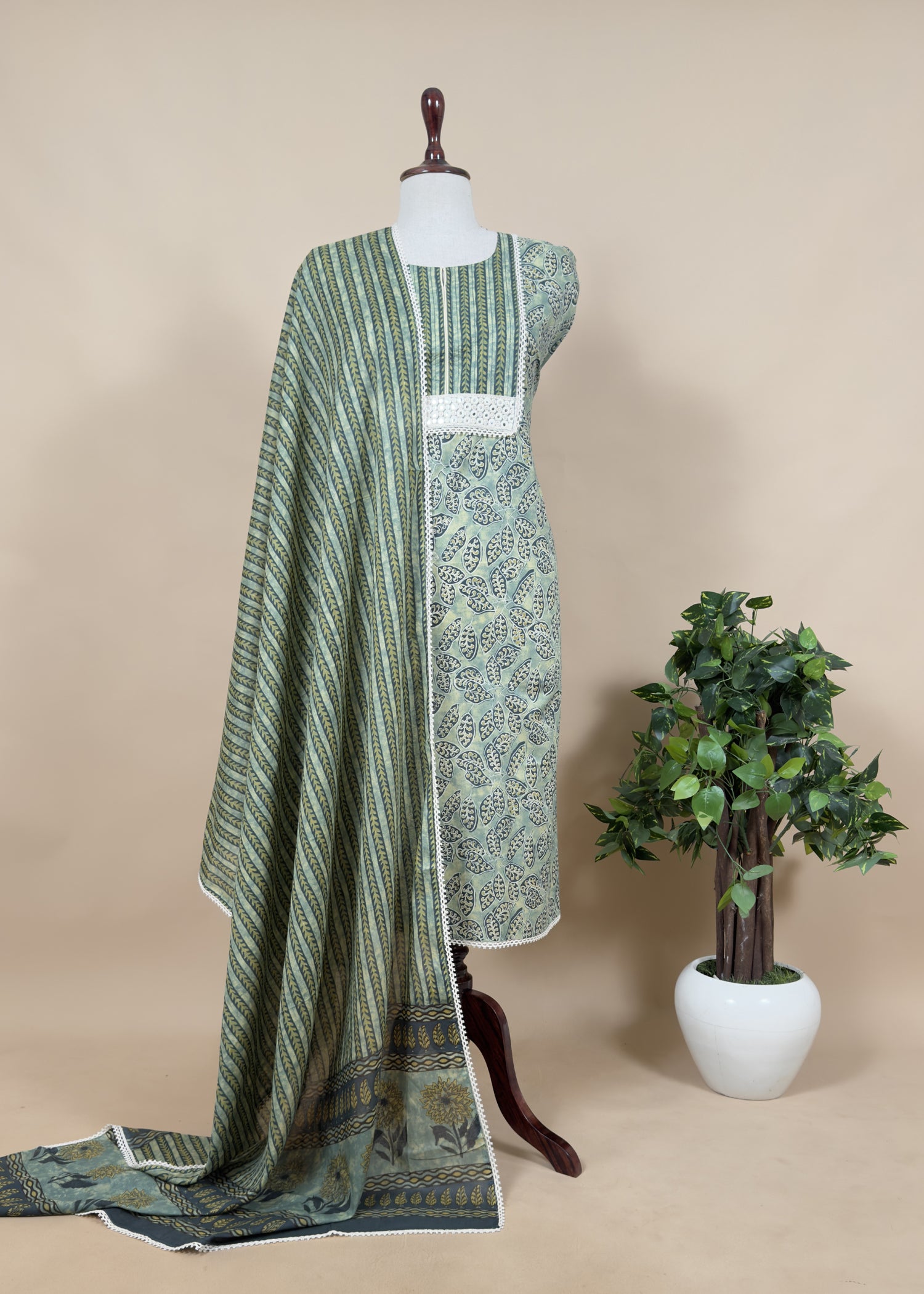 unstitched cotton suit with dupatta

