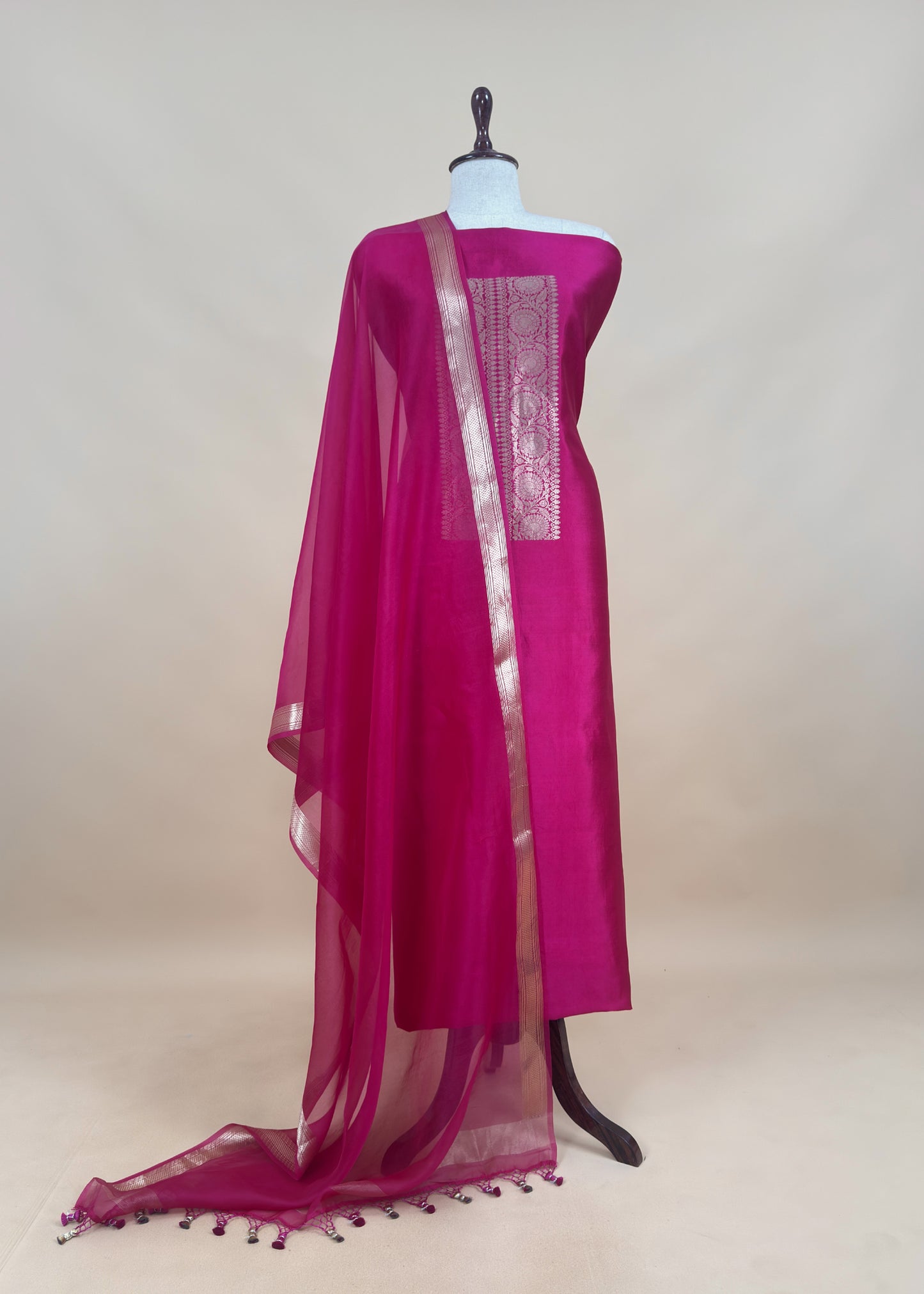 Mohini Blue Handloom Varanasi Silk Kurta And Kora Silk Dupatta With Kadwa Weaving