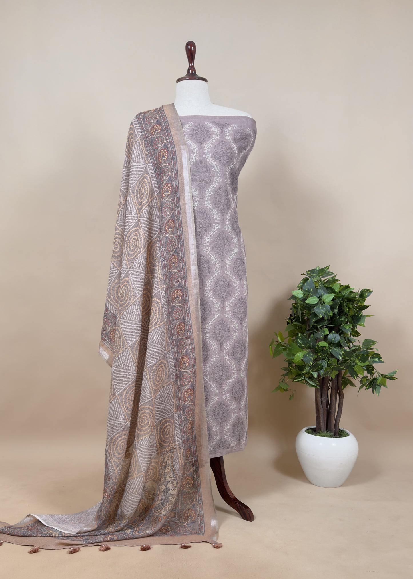 Green Handloom Linen Suit With Kalamkari Dupatta