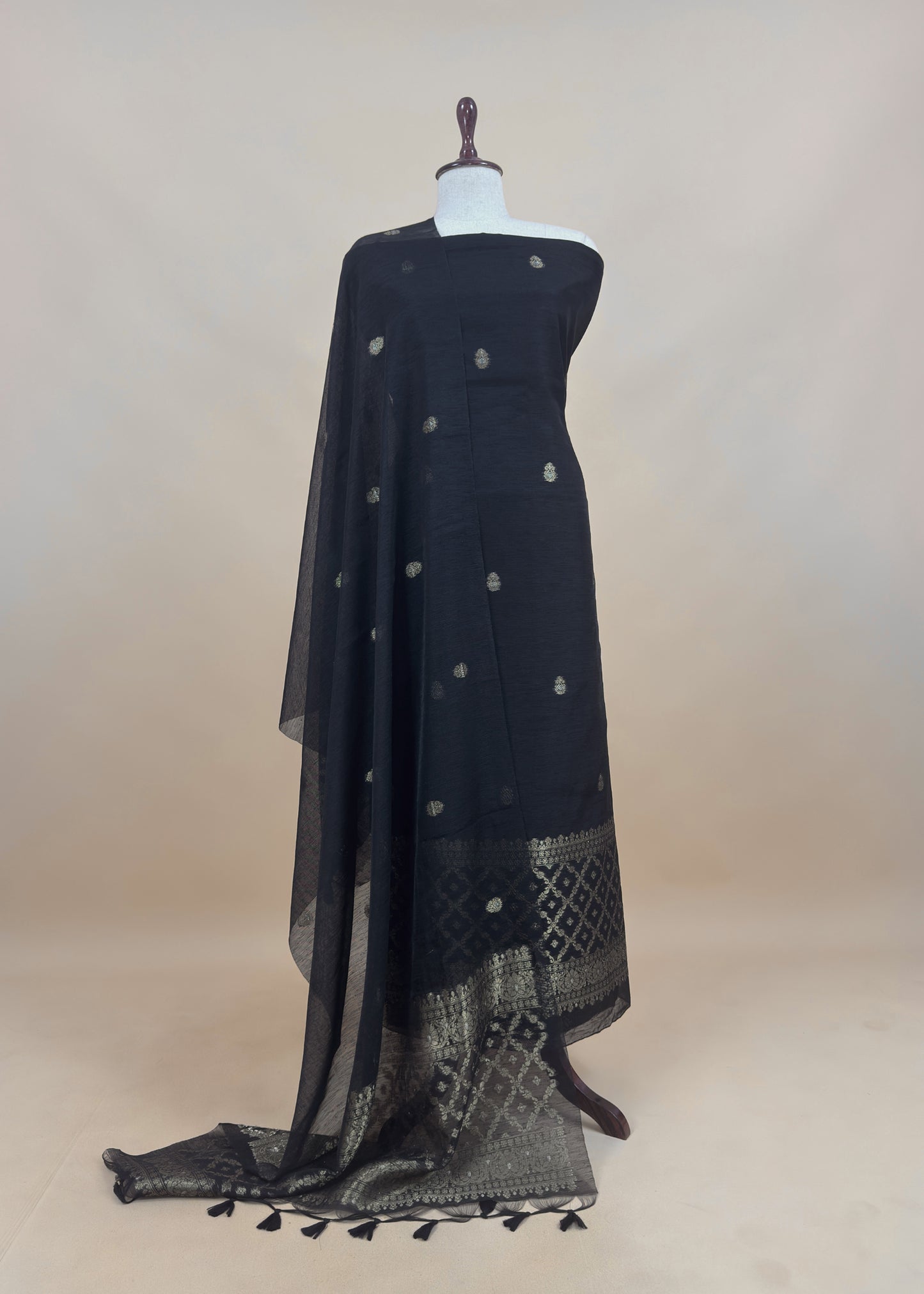 Premium quality jamdani suit for women

