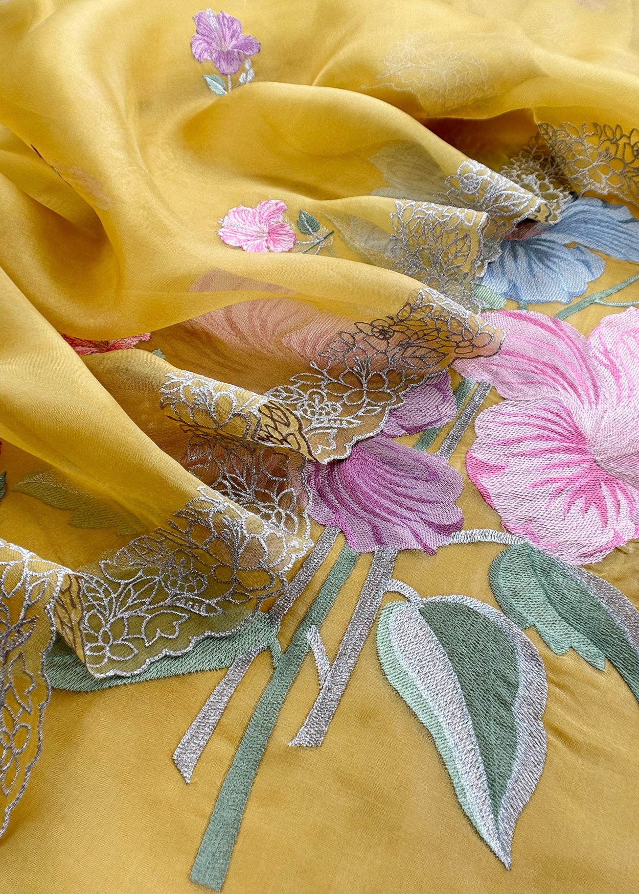 Buy organza suit with dupatta

