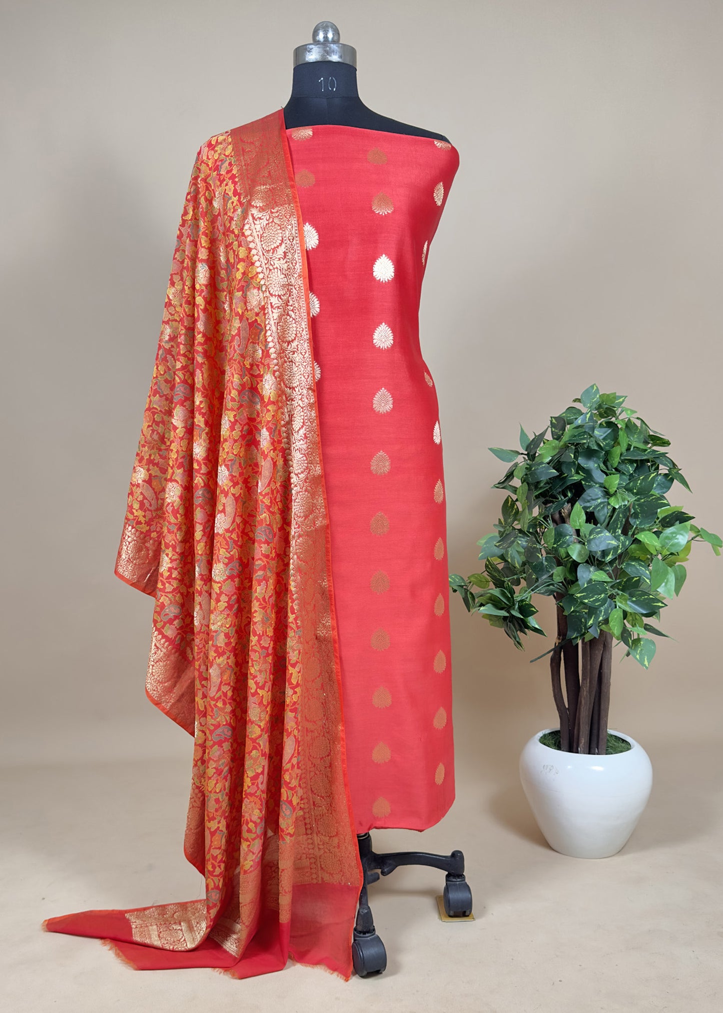 Banarasi Suit With Kalamkari Dupatta