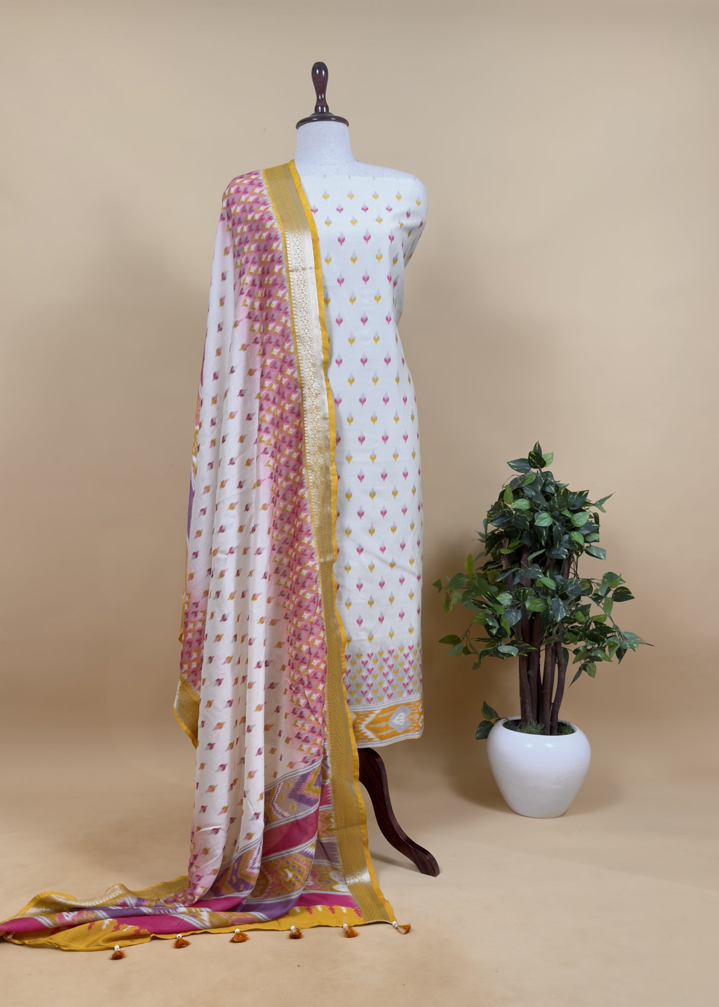 White And Red  Handloom Ikkat Chanderi Suit Fabric With Maheshwari Border