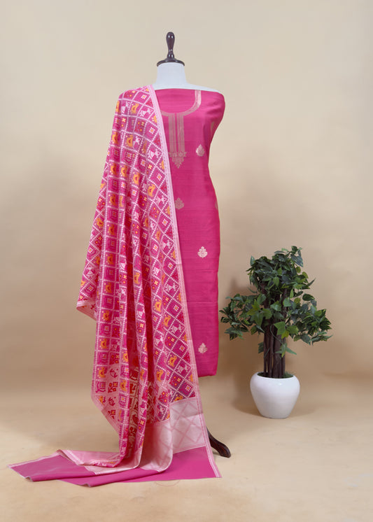 Deep Pink Pure Banarasi Silk Kurta And Woven Patola Dupatta