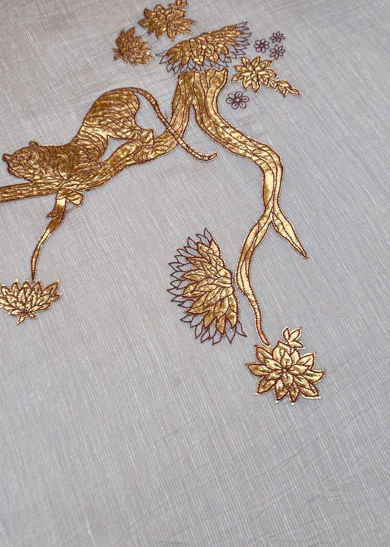 Mouse Color Handloom Mulmul Unstitched Suit Fabric With Hand Gota Appliqué Work