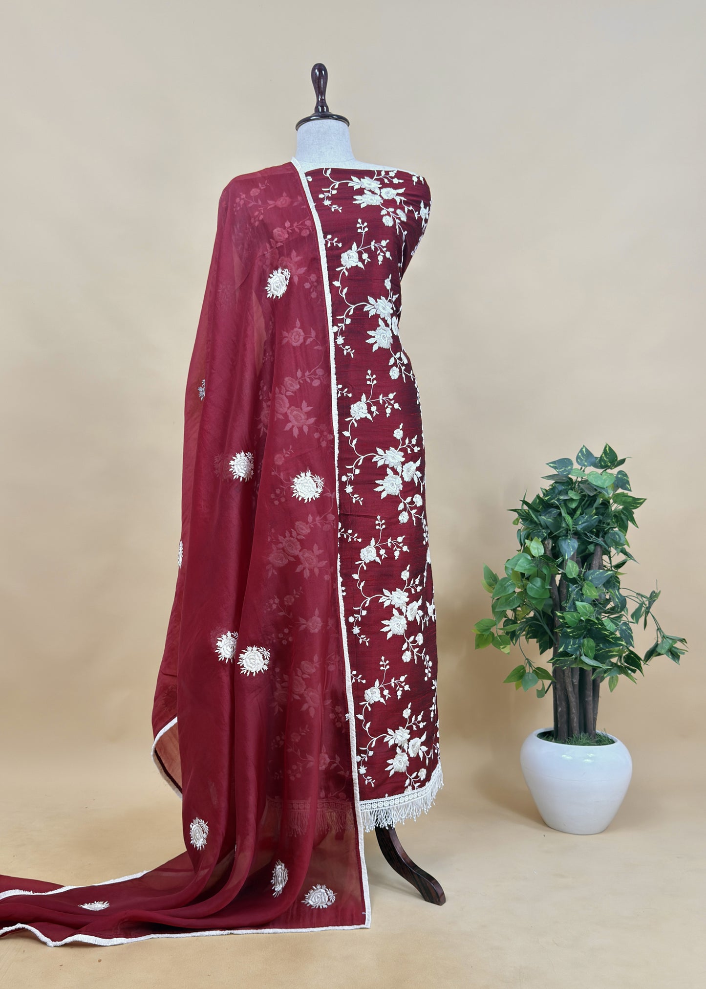 Rukhsa Maroon Handloom Raw Silk Embroidered Kurta With Chanderi Dupatta