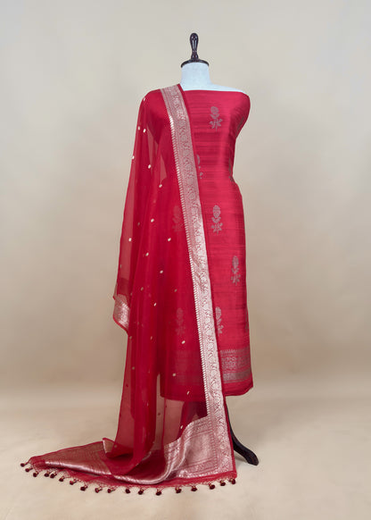 Red Handloom Raw Silk Kurta And Kora Silk Dupatta With Gold Kadwa Weaving