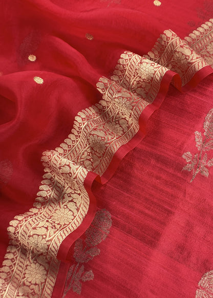 Red Handloom Raw Silk Kurta And Kora Silk Dupatta With Gold Kadwa Weaving