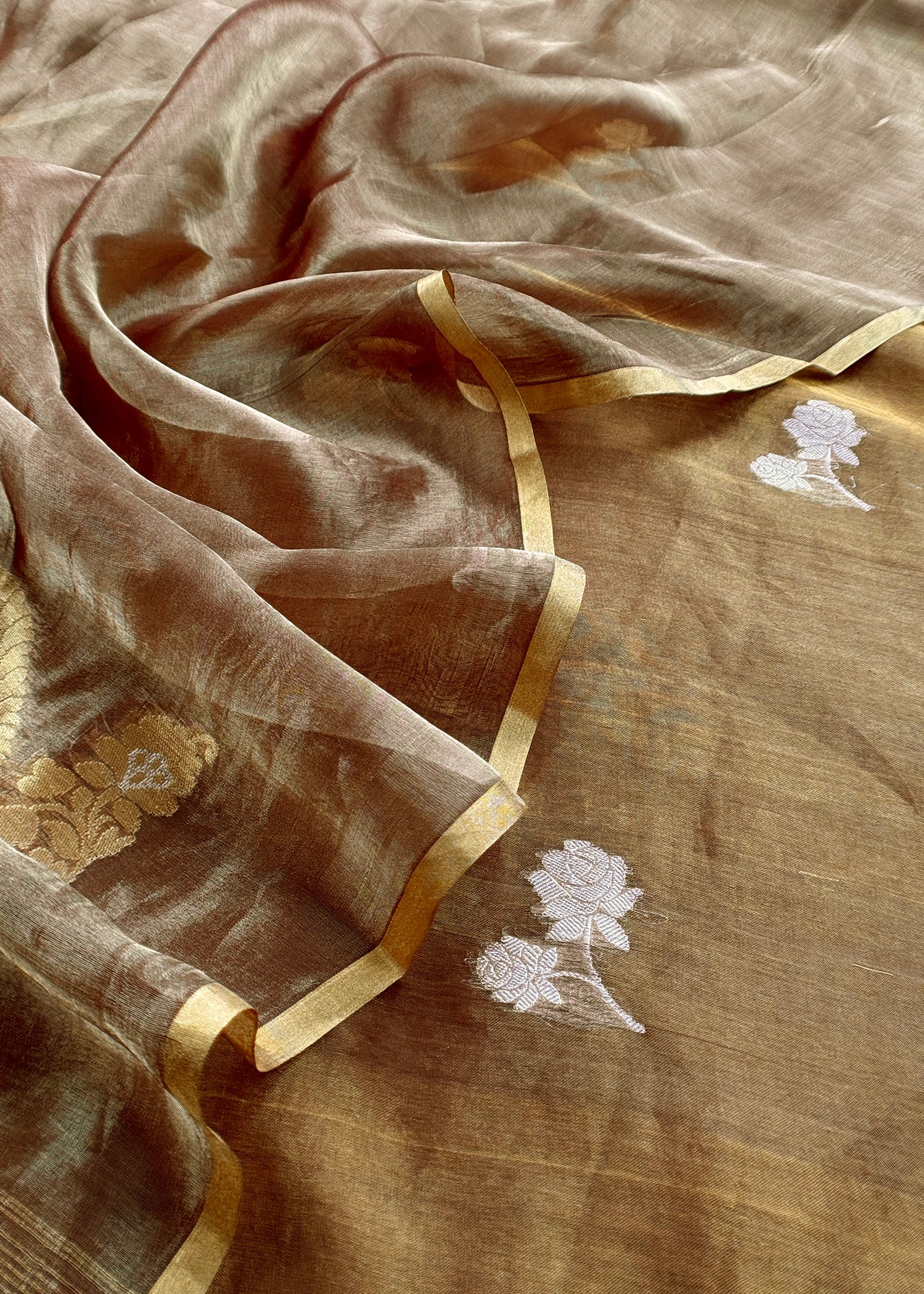 Goldan Brown Handloom Tissue Silk Suit With Kadwa Weaves