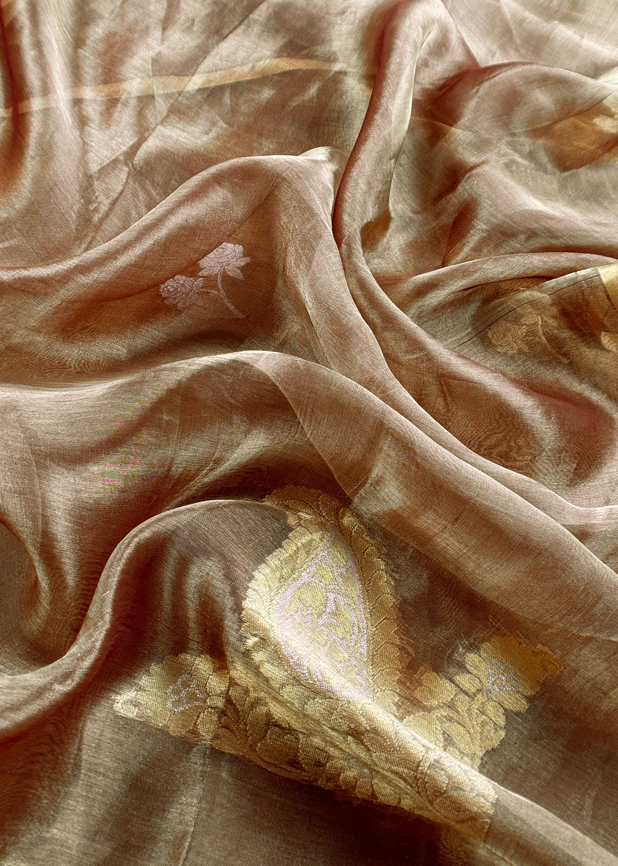 Goldan Brown Handloom Tissue Silk Suit With Kadwa Weaves