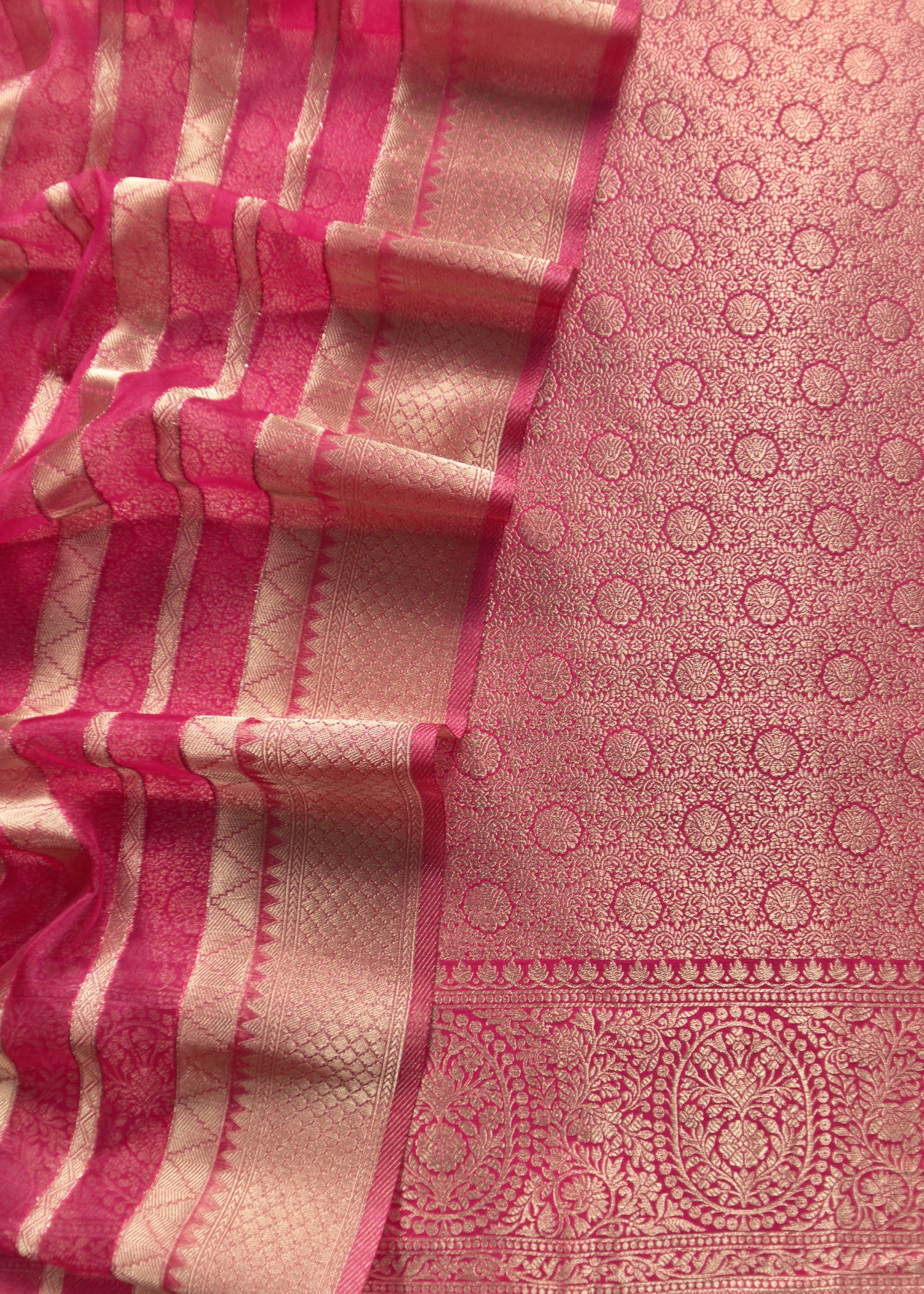 Radish Pink Brocade Kurta With Organza Dupatta