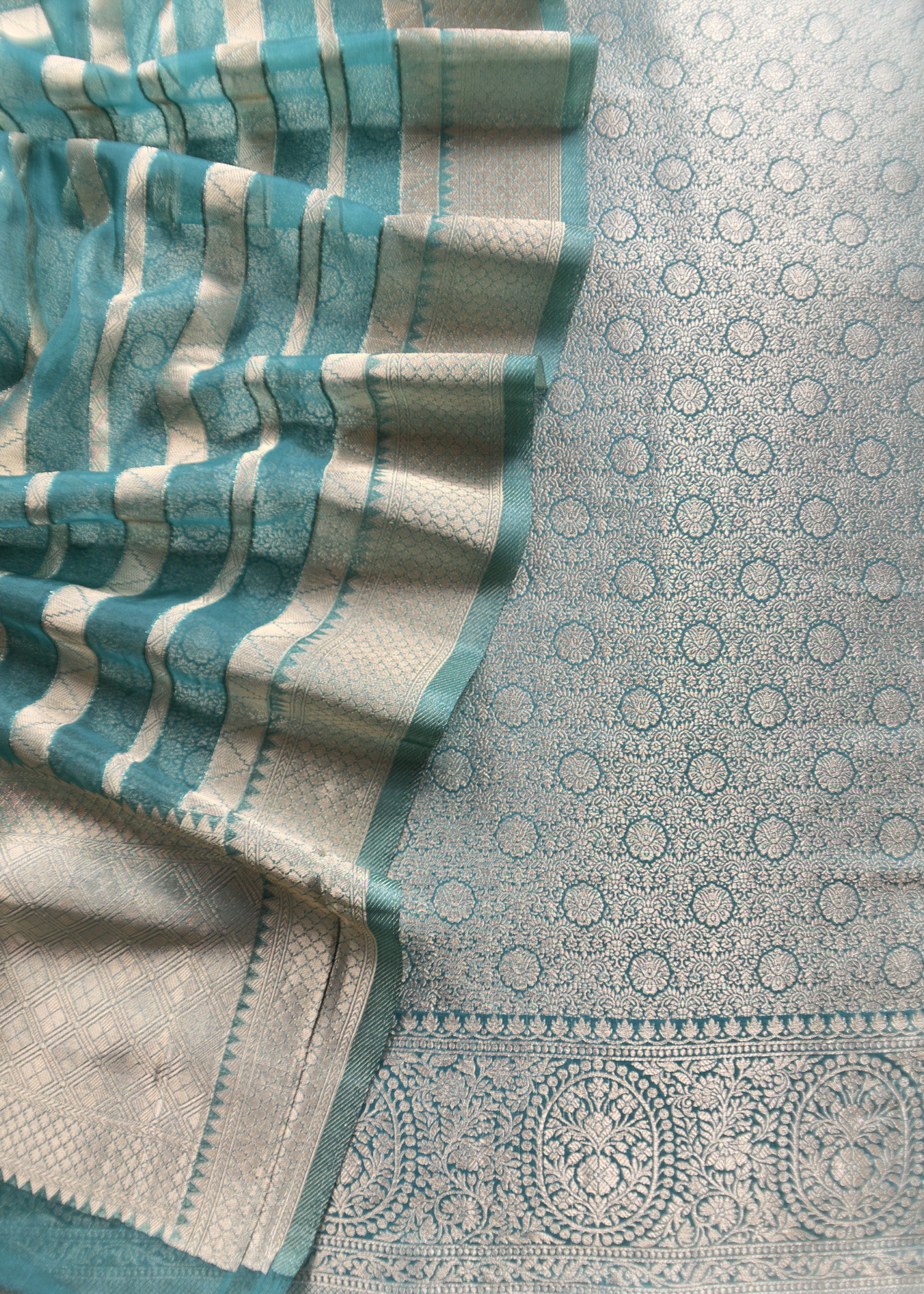 Light Wate Embroidery Fabric With Cotton Bottom