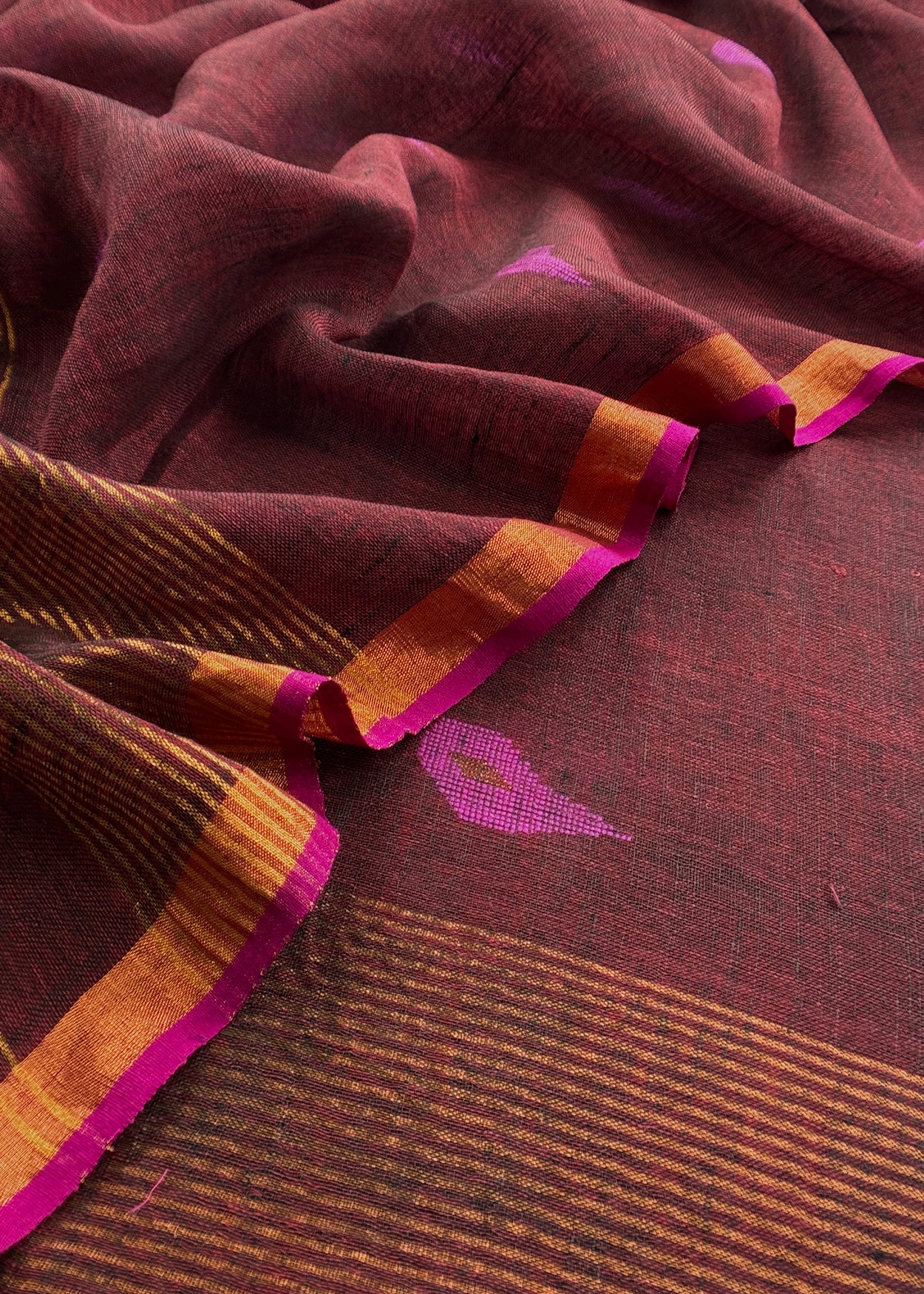 Pure linen suit with jamdani weaving


