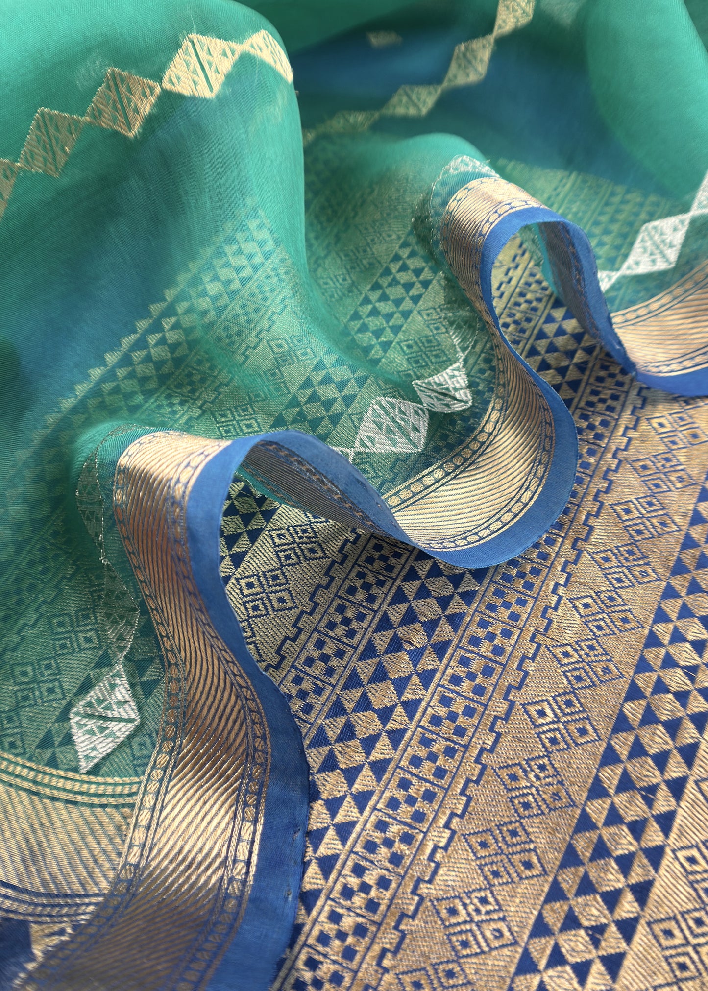 Azure Blue Handloom Banarasi Silk Kurta and Kora silk dupatta with Kadwa weaving