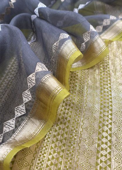 Green Handloom Banarasi Silk Kurta and Kora silk dupatta with Kadwa weaving