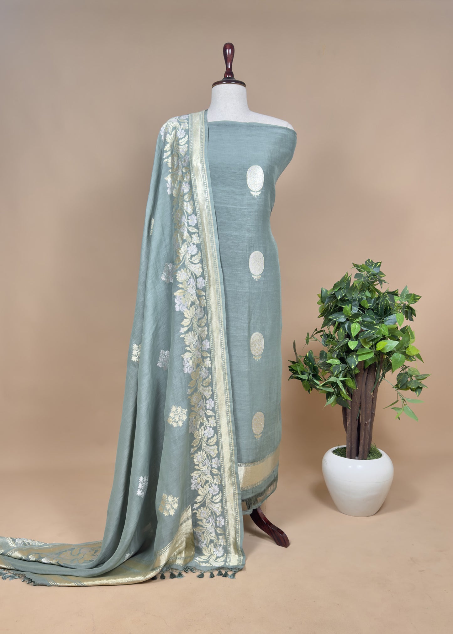 linen silk suit at best price 