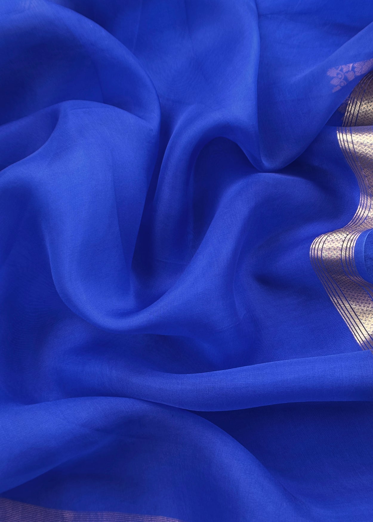 Mohini Blue Handloom Varanasi Silk Kurta And Kora Silk Dupatta With Kadwa Weaving
