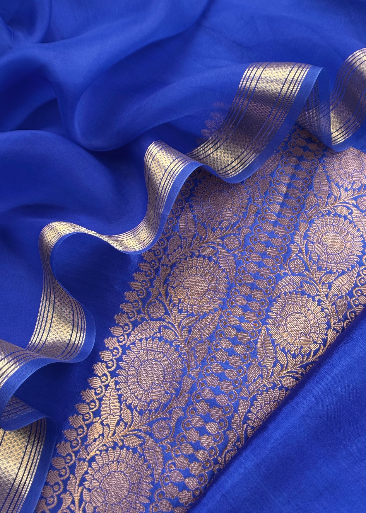 Mohini Blue Handloom Varanasi Silk Kurta And Kora Silk Dupatta With Kadwa Weaving