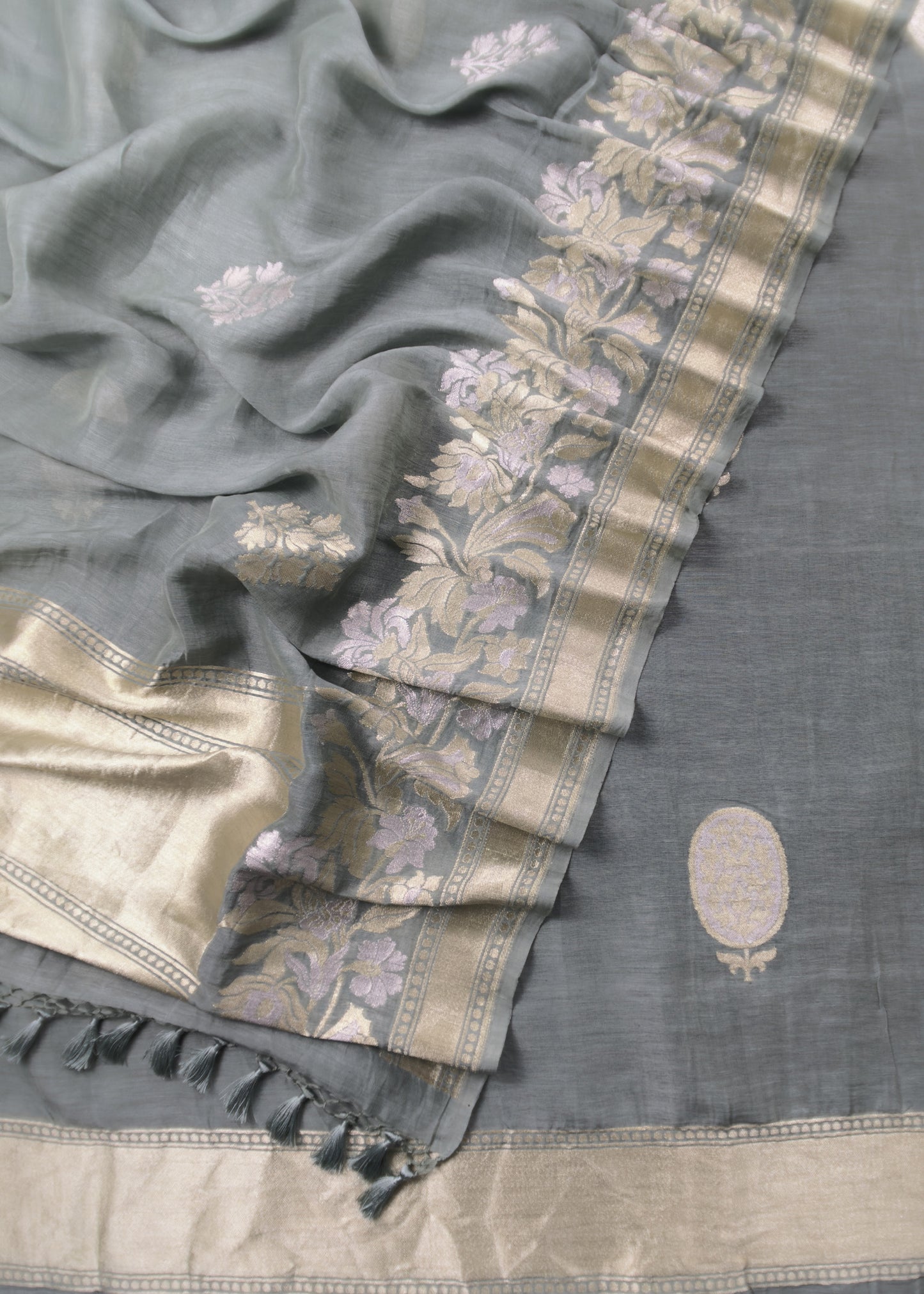 Handloom Linen Silk With Kadwa Weaves