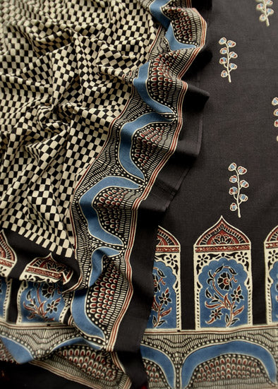 Black Handblock Ajrak Suit In Cotton