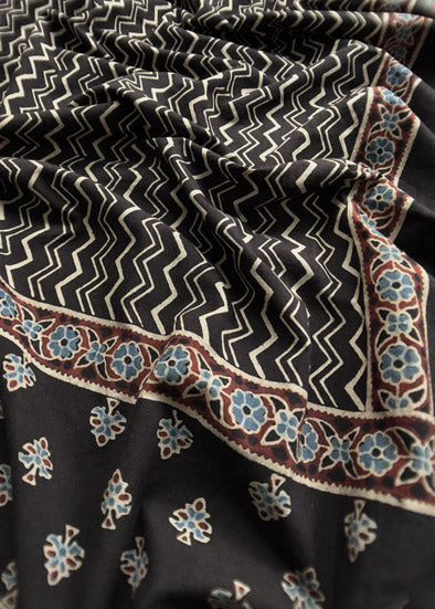 Black Handblock Ajrak Suit In Cotton