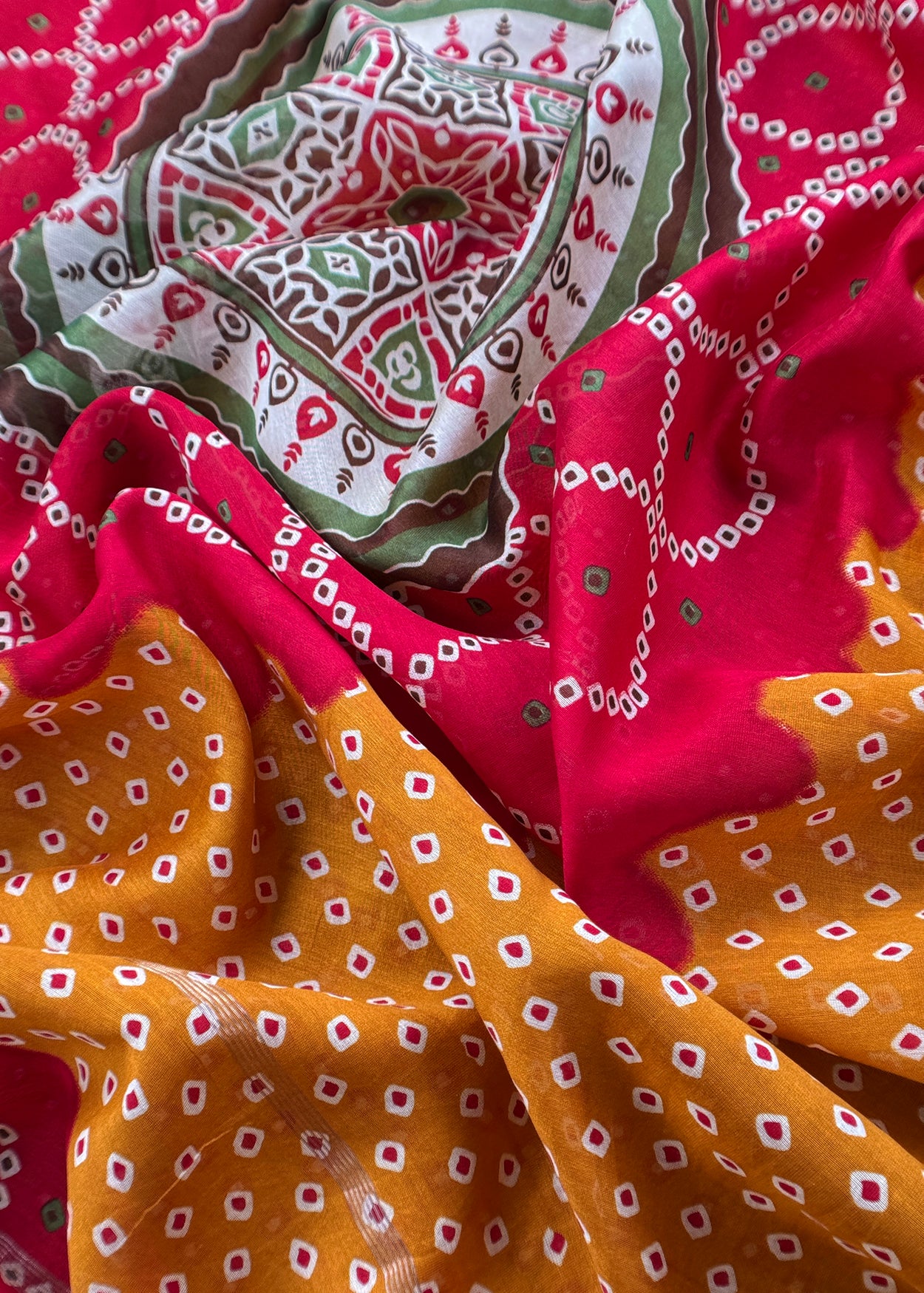 Maheshwari silk suit gifting for women

