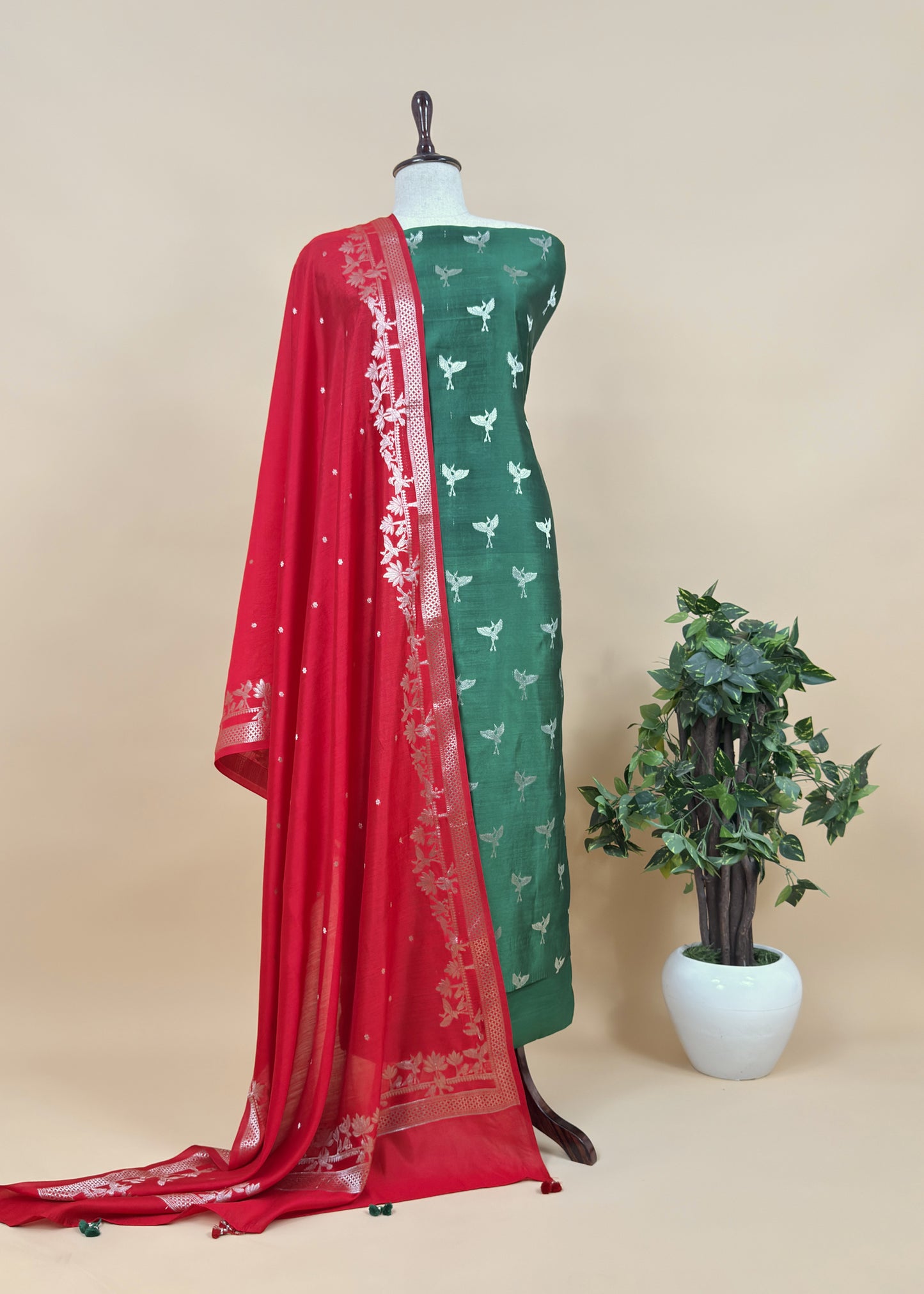 Red Green Son chiraiya Pure Silk suit fabric with Gold weaving