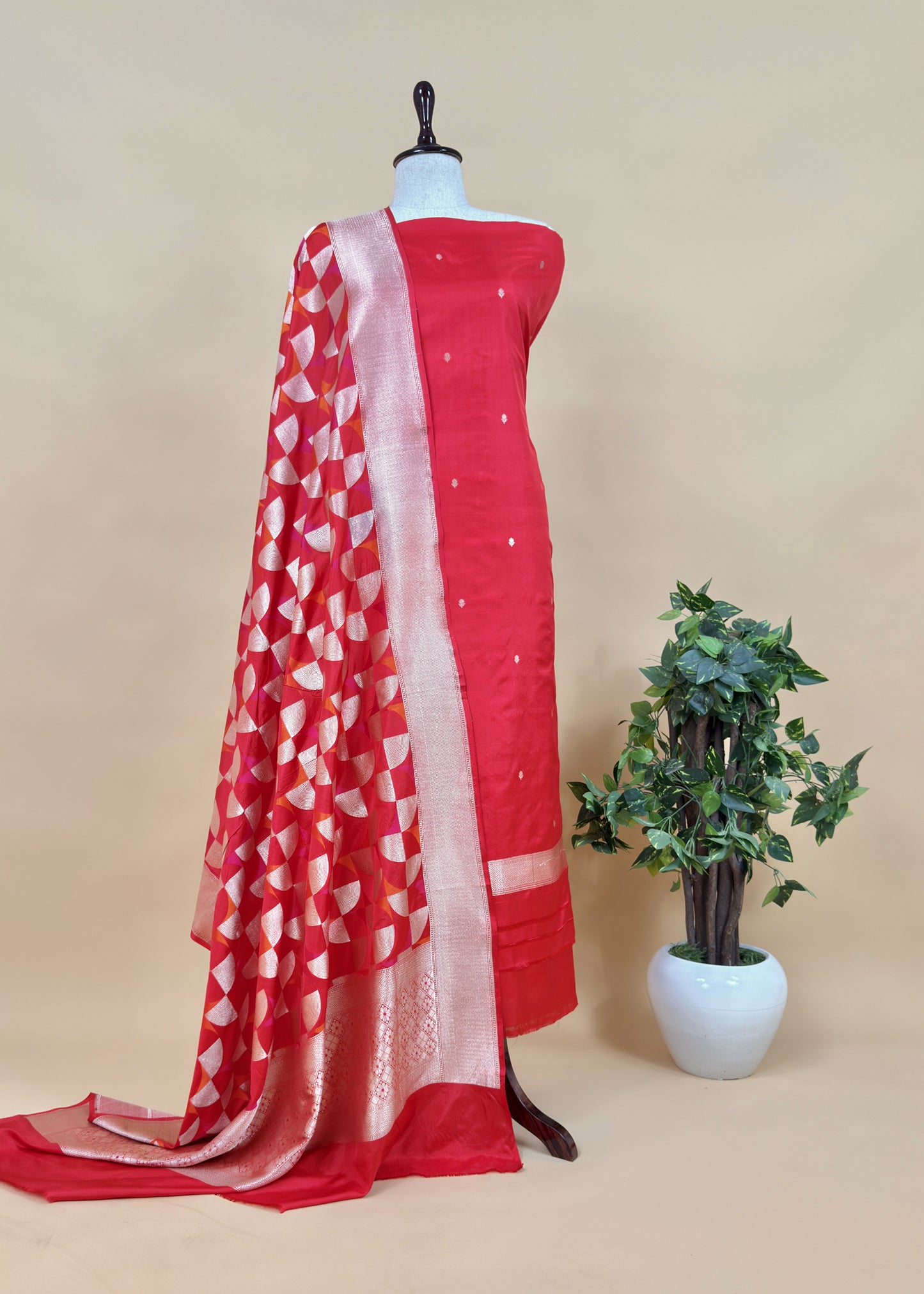 Luxe Pink and Orange Kanjivaram handloom silk Suit set with gold Meenakari weaving