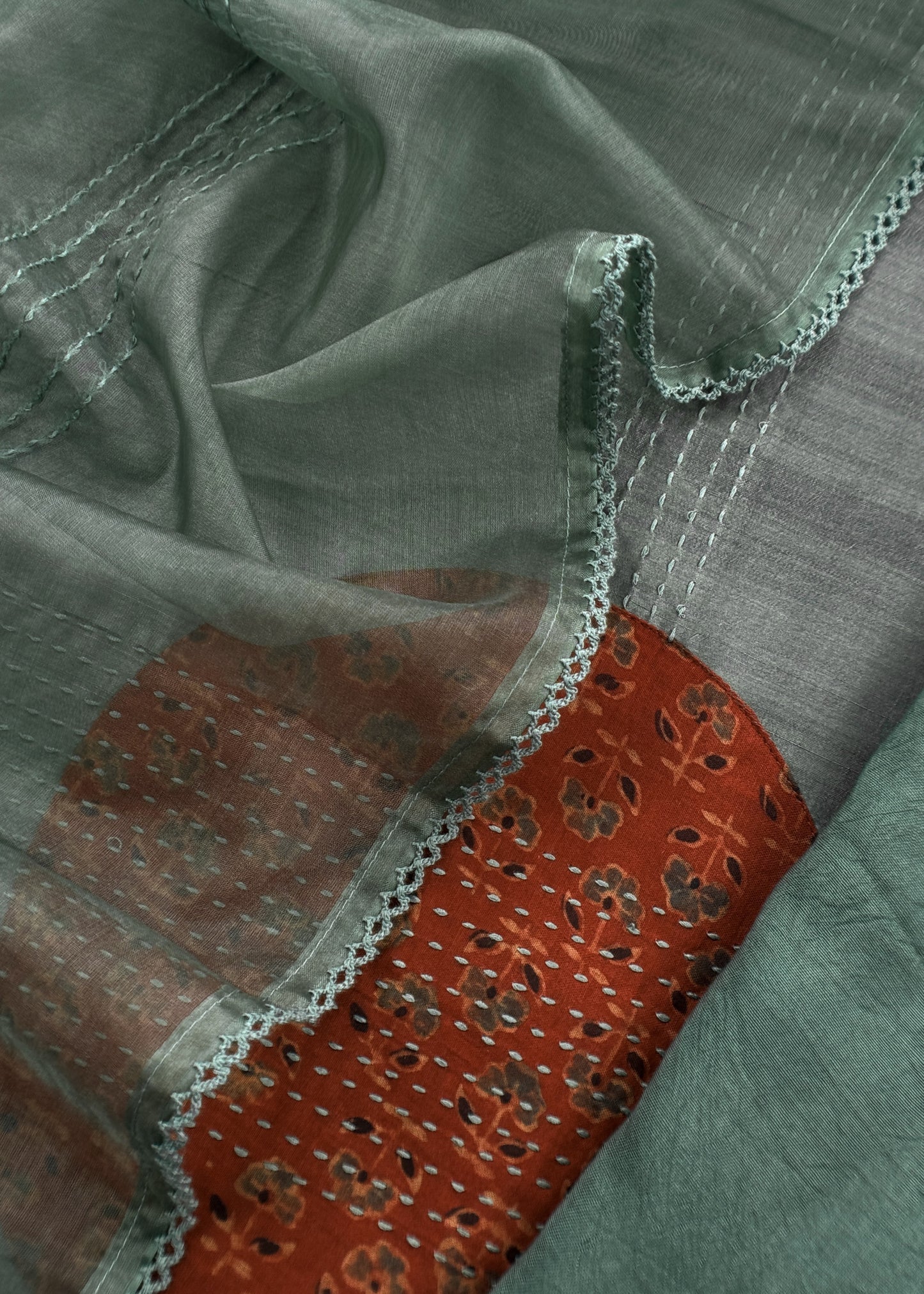 Pine Green Raw Silk kurta And Organza Dupatta With Ajrakh Appliqué Work