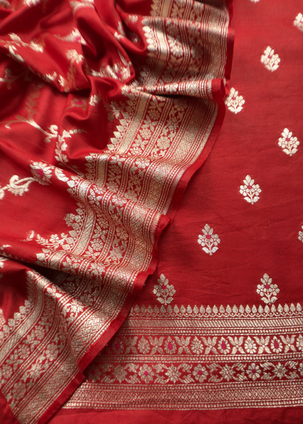 Red Banarasi Suit In Mulberry Silk With Jacuard Weaving