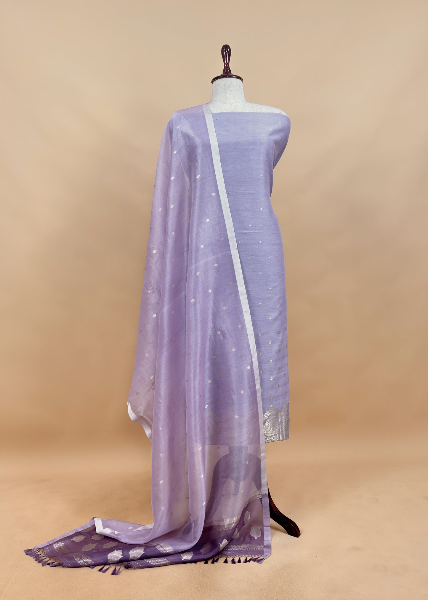 Lavender Handloom Silk Kurta And Kora Silk Dupatta With Kadwa Weaving