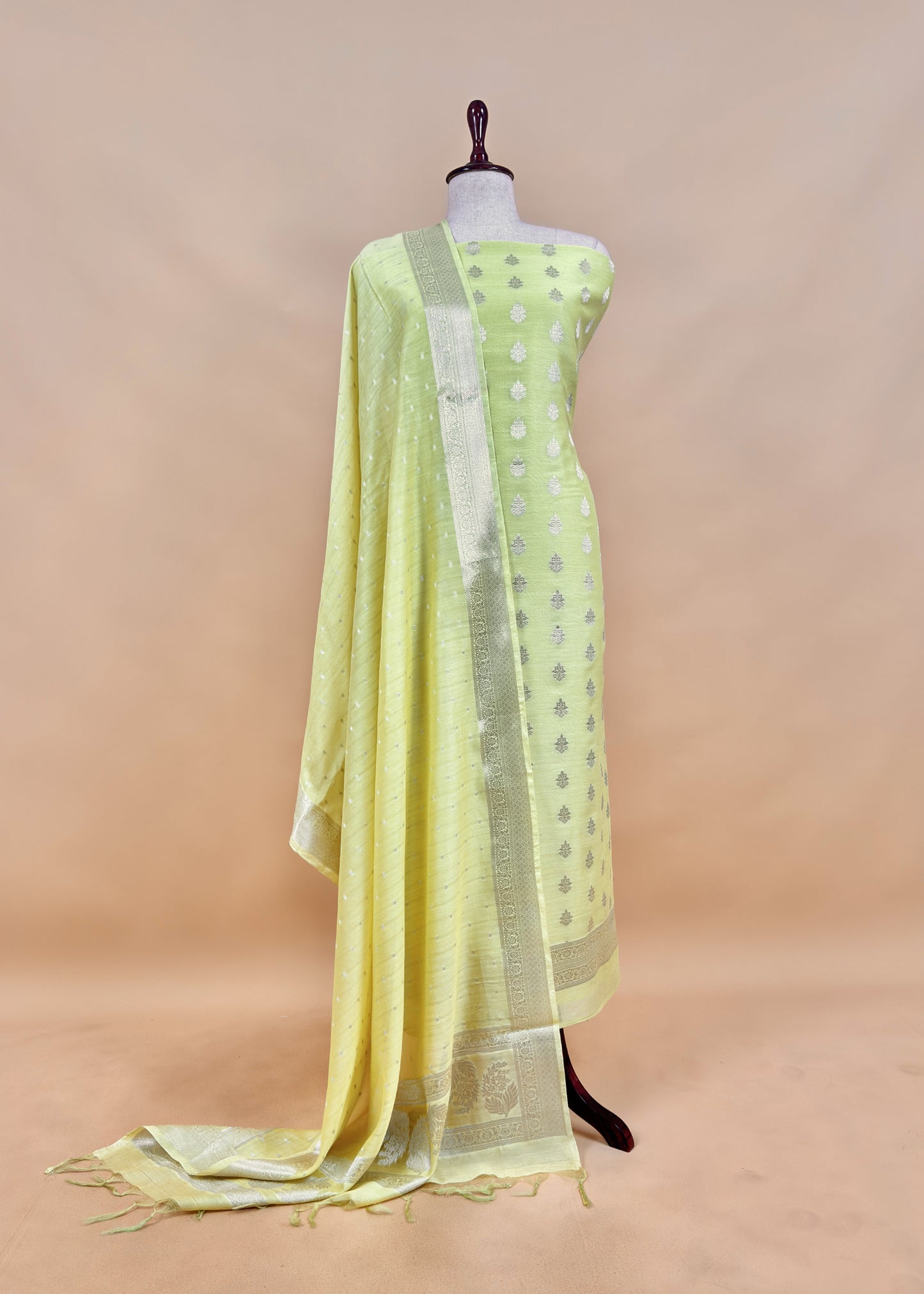 Banarasi silk suit set gifting for women
