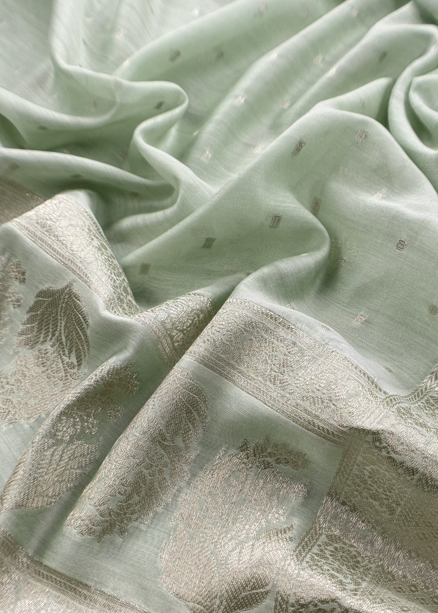 Banarasi silk suit set gifting for women

