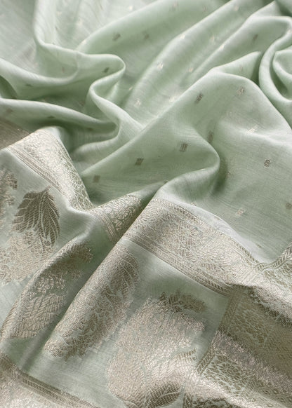 Banarasi silk suit set gifting for women

